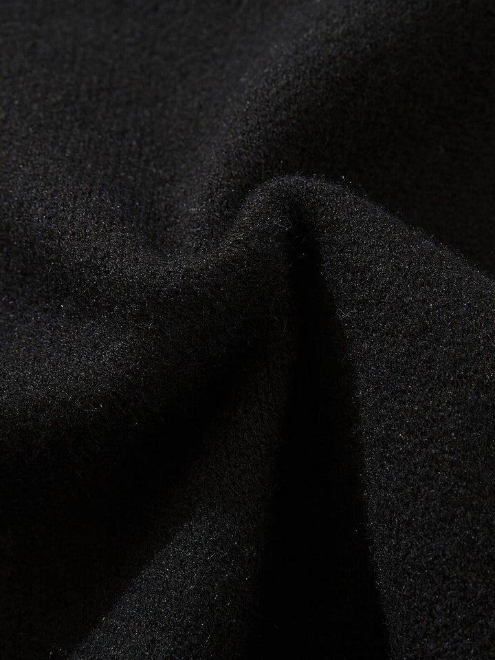 Gemusterter zerrissener Strickpullover