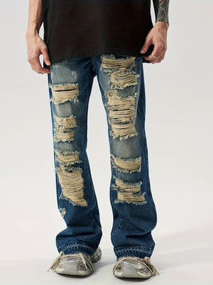 Gewaschene zerrissene Jeans