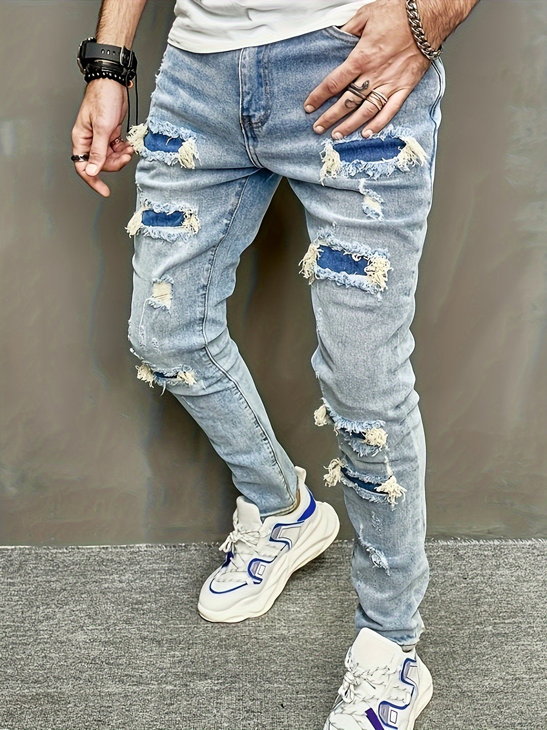 Zerrissene Denim